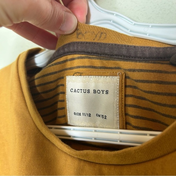 Cactus Boys Sleeve Tee with Los Angeles Print Size 11/12 - Picture 4 of 5